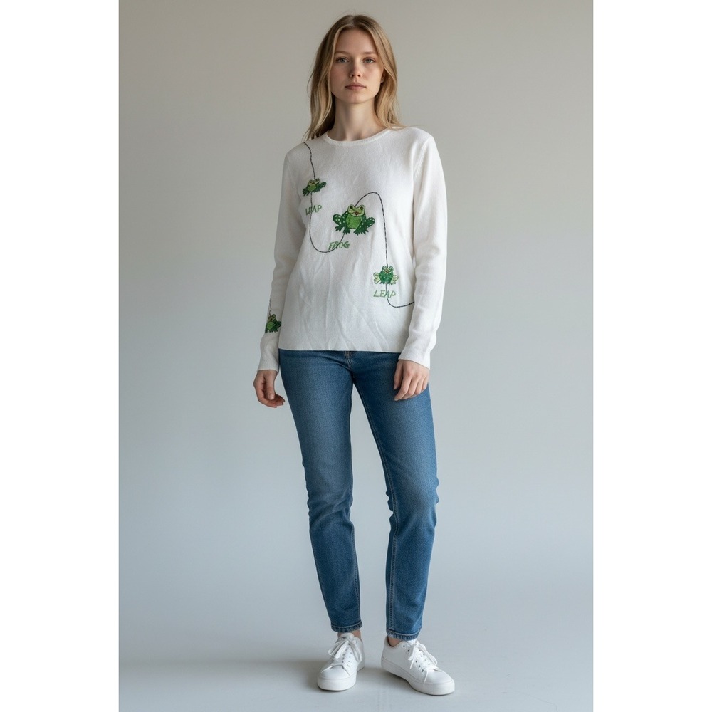 LeRoy Knitwear Vintage‎ Women White Long Sleeve Frog  Sweater Top Size Small